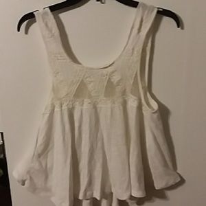 Adorable boho style tank, partial backless size S